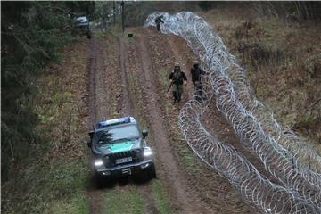 POLAND RUSSIA BORDER MIGRATION