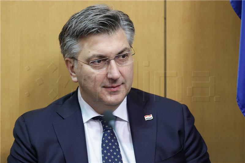 Plenković: Extra-profit tax is solidary contribution, not penalty for successful ones