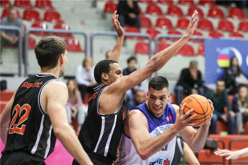 Utakmica 8. kola košarkaške Premijer lige Cibona - Šibenka