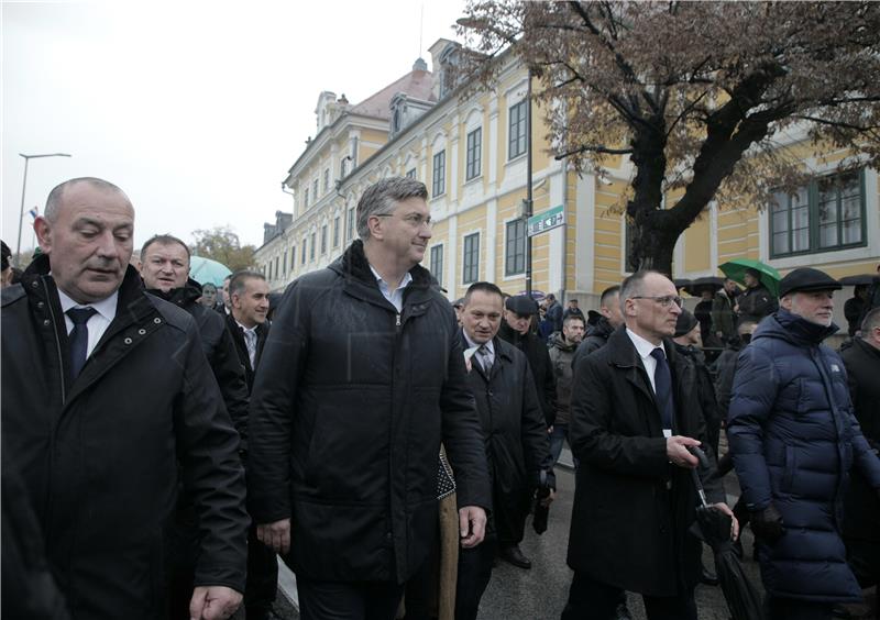 Vukovar: Krenula Kolona sjećanja