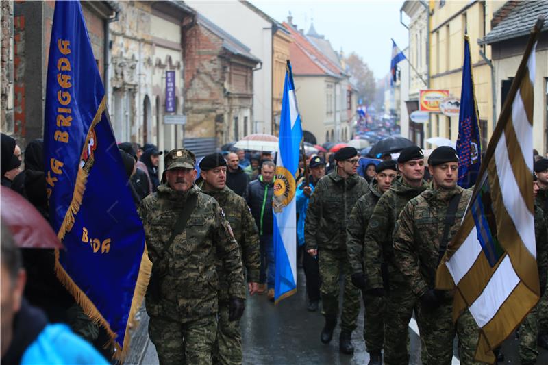 Vukovar: Krenula Kolona sjećanja