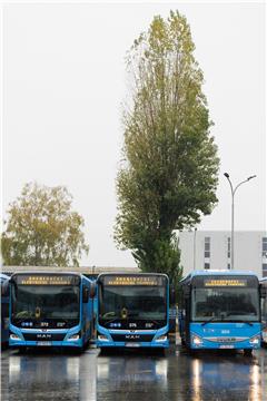 Predstavljeni novi niskopodni autobusi ZET-a