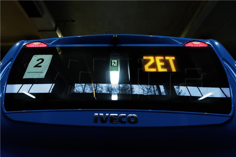 Predstavljeni novi niskopodni autobusi ZET-a