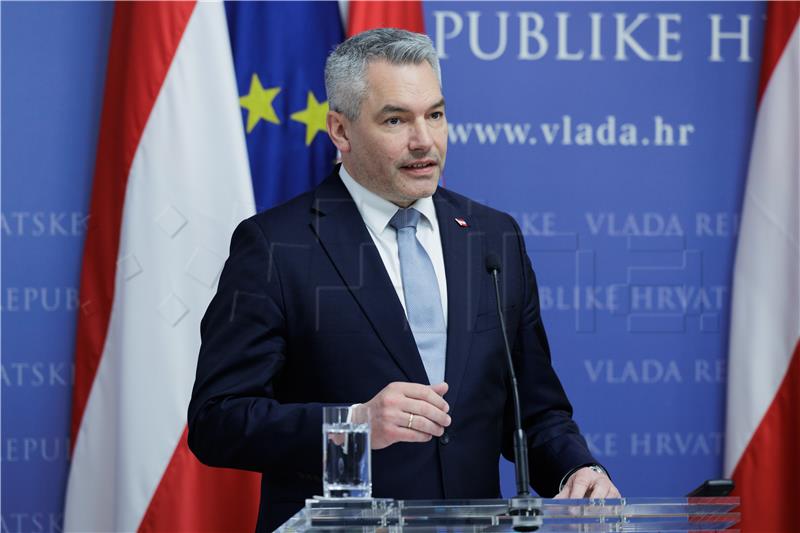 Austria supports Croatia's Schengen bid, but not Bulgaria's and Romania's