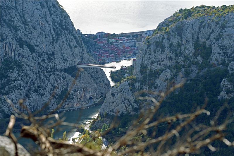 Omiški most preko Cetine, obilaznica Omiš