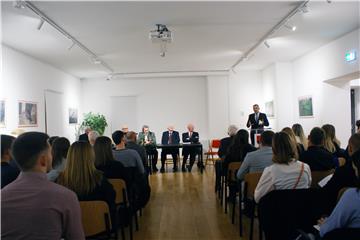 Studenti iz Međimurske županije primili stipendije Zaklade Mikec