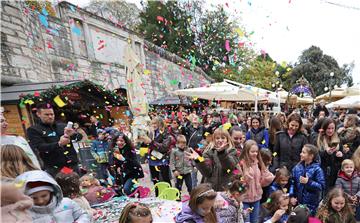 Zadar: Otvoren dječji Advent