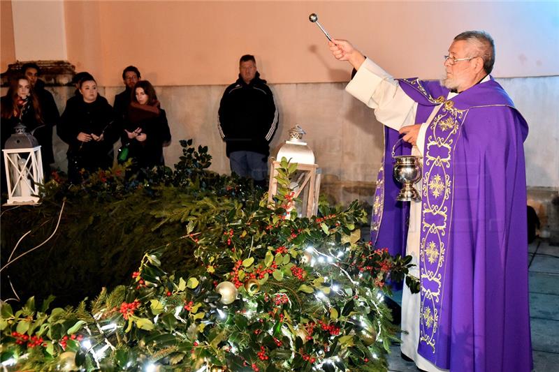 Otvoren varaždinski Advent i  Ledena čarolija