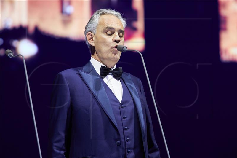 POLAND MUSIC ANDREA BOCELLI