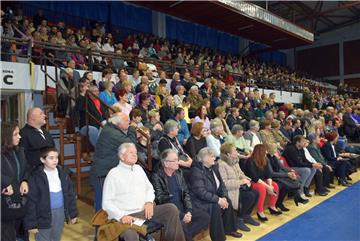 Više od 300 izvođača nastupilo na 14. Večeri nacionalnih manjina u Bjelovaru