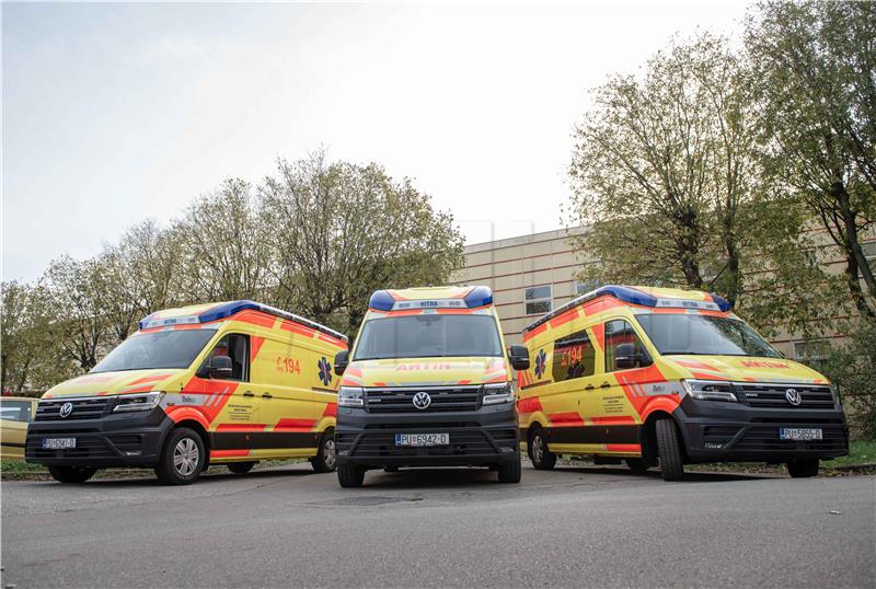 Tri nova vozila Hitne medicinske službe za Labin i Buzet