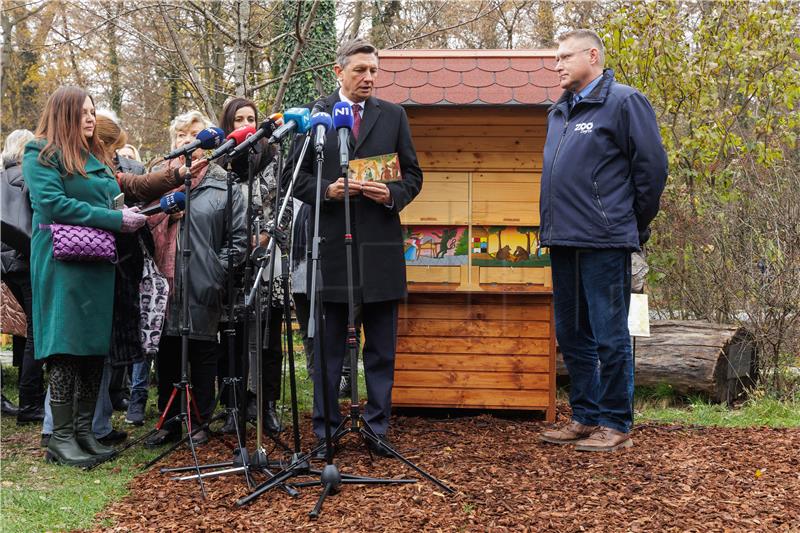 Primopredaja slovenskog pčelinjaka ZOO-u Grada Zagreb