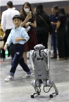 THAILAND TECHNOLOGY ROBOT