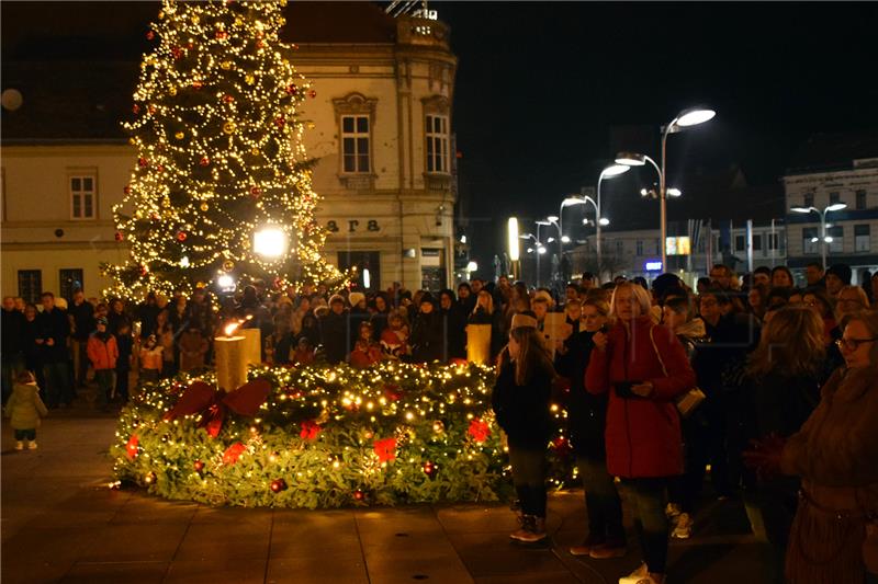 Na rođendan grada Osijeka, otvoren i Advent