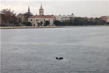 Zadar - Polaganje vijenaca u more u čast svim preminulim pomorcima i brodarcima