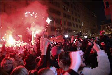 Zagreb: Slavlje navijača nakon utakmice Hrvatska - Brazil