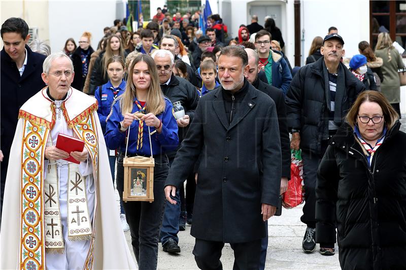 Donošenje Betlehemskog svjetla mira u Hrvatsku