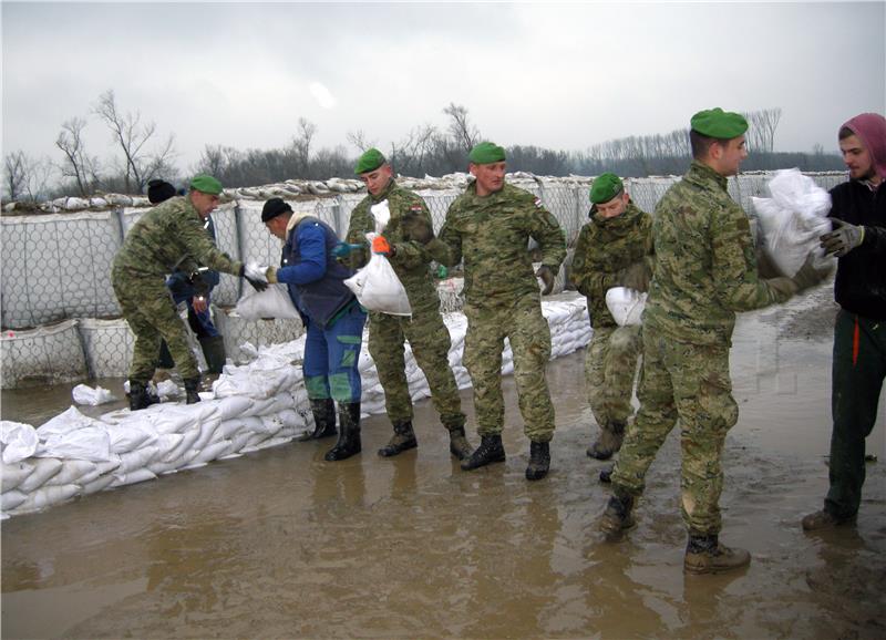 Tomo Medved u Petrinji: Opasnosti za grad više nema