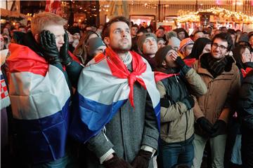 Zagreb: Navijači gledaju utakmicu Hrvatska - Argentina