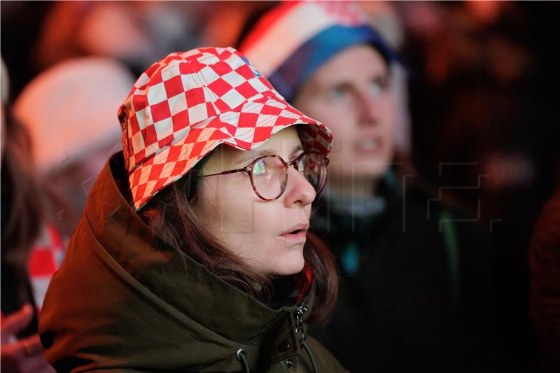 Zagreb: Navijači gledaju utakmicu Hrvatska - Argentina