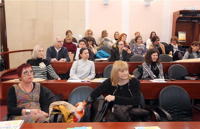 Stručni skup o prekidu siromaštva i pružanju jednakih prilika djeci