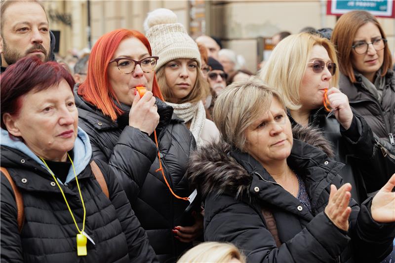 Prosvjed osoba s invaliditetom i obitelji djece s teškoćama u razvoju