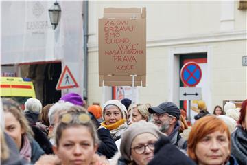 Prosvjed osoba s invaliditetom i obitelji djece s teškoćama u razvoju