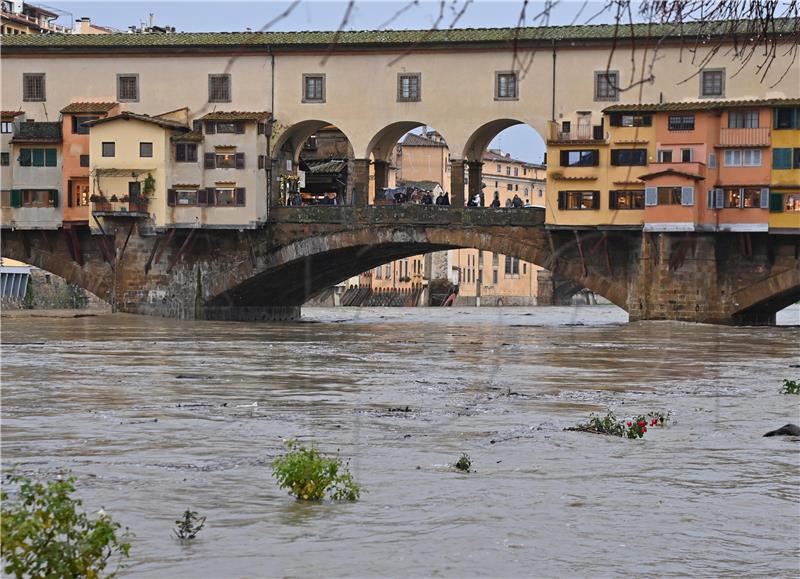 ITALY WEATHER HIGH WATER LEVEL