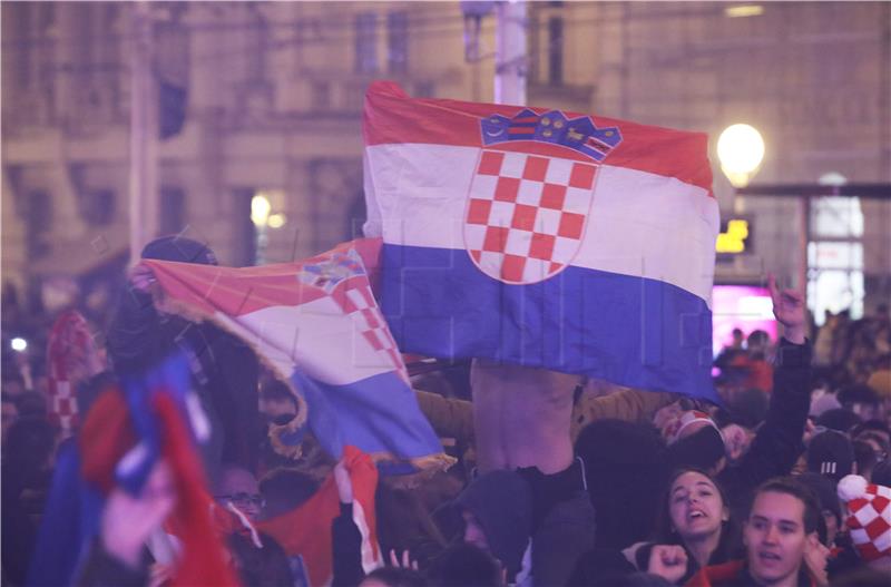 Zagreb: Slavlje navijača nakon pobjede Hrvatske