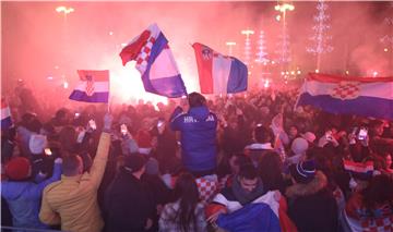 Zagreb: Slavlje navijača nakon pobjede Hrvatske