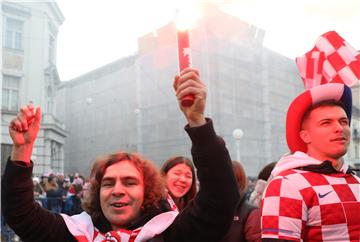 Trg bana Jelačića uoči dolaska Vatrenih