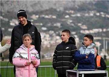 Doček Ivana Perišića u Omišu