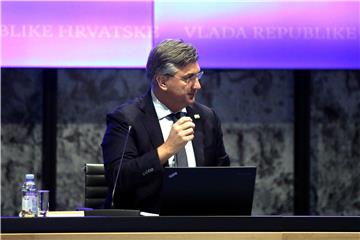 Predsjednik Vlade Plenković s predstavnicima Hrvatskog skijaškog saveza