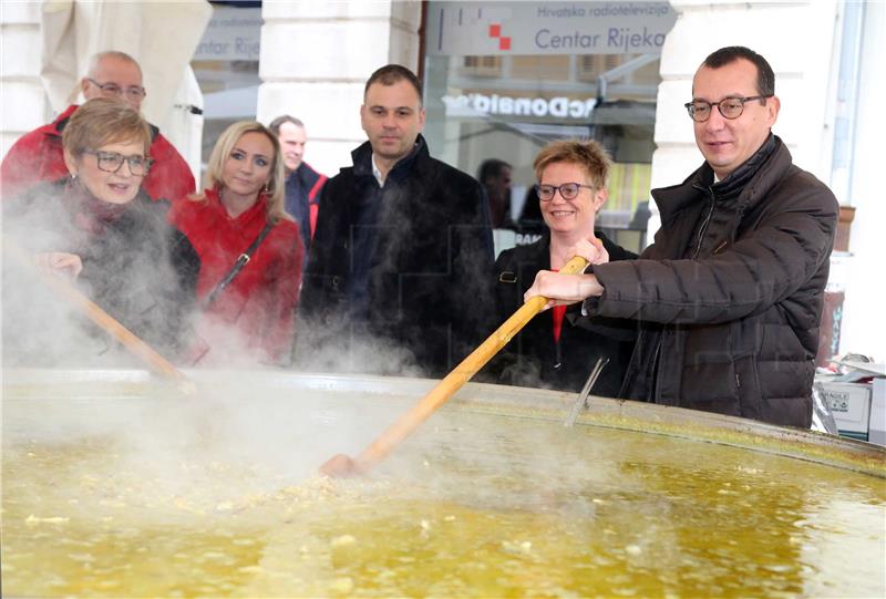 Rijeka: Tradicionalna blagdanska Gastrofešta na Korzu