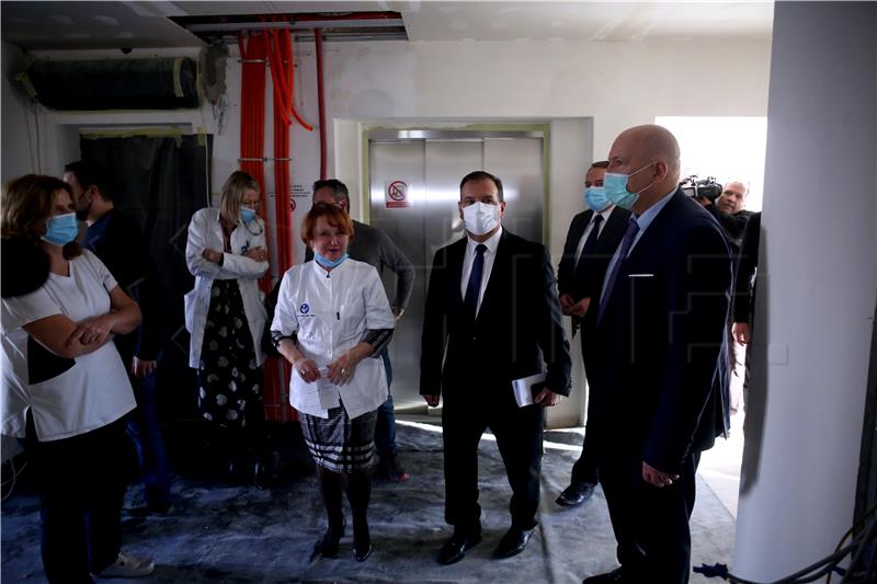 Health minister visits Zagreb's Children's Hospital undergoing reconstruction