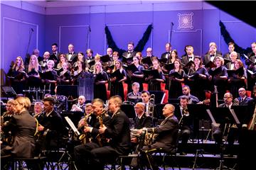 Božićni koncert u Splitu Zbora HNK-a i Orkestra HRM-a 