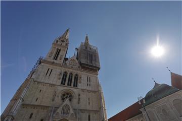 Dronovi formirali Betlehemsku zvijezdu iznad zagrebačke katedrale