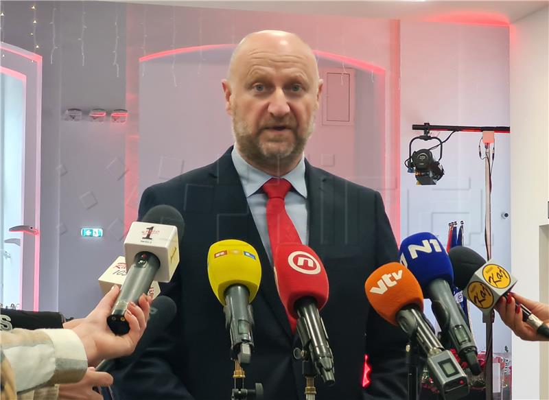 Hajdaš Dončić: SDP pokreće opoziv ministra Paladina, ako ga premijer ne smijeni