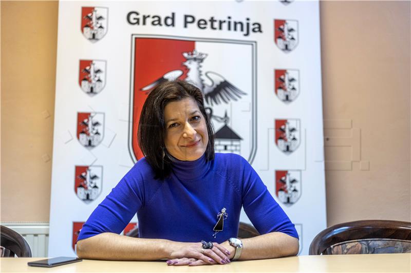 Petrinja mayor: We're not happy with reconstruction, but criticising won't help