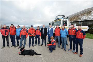 Primopredaja vozila Unimog za Hrvatsku gorsku službu spašavanja