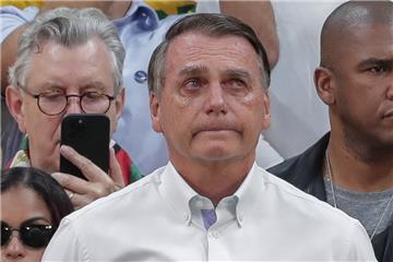 Brazil: Bolsonaro se u suzama oprostio sa simpatizerima