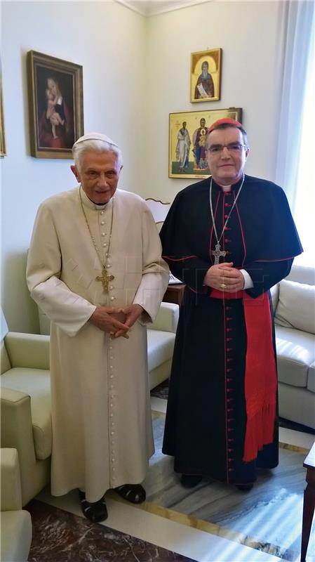 Bozanić: Benedict XVI showed how one becomes admirable Vicar of Christ on earth