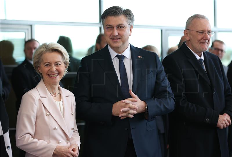 Plenković, von der Leyen i Pirc Musar susreli se na Bregani