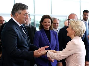 Plenković, von der Leyen i Pirc Musar susreli se na Bregani