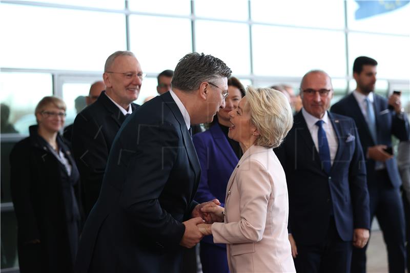 Plenković, von der Leyen i Pirc Musar susreli se na Bregani