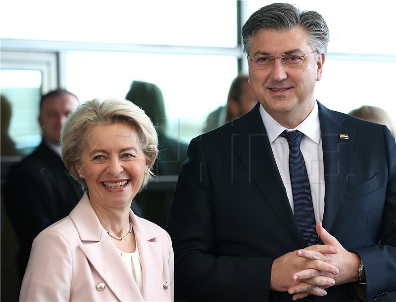 Plenković, von der Leyen i Pirc Musar susreli se na Bregani