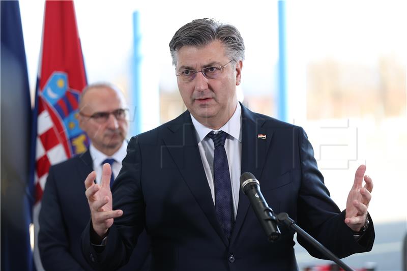 Plenković, von der Leyen i Pirc Musar susreli se na Bregani