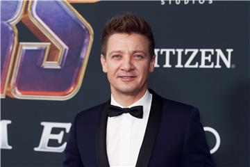 Jeremy Renner u "kritičnom, ali stabilnom" stanju, ozlijeđen dok je čistio snijeg