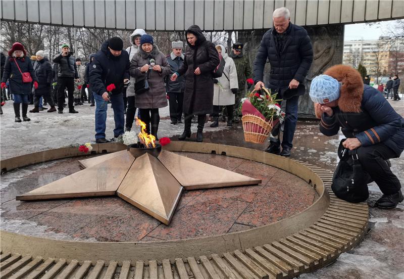 Rusija kaže da je u Makijivki ubijeno 89 vojnika, za napad okrivljuje mobitele