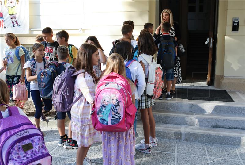 Grad Zagreb: Svi učenici imat će osiguran besplatan obrok